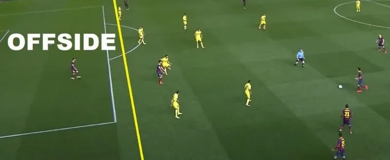 Việt vị trong bóng đá